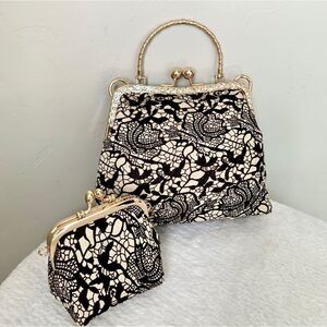 Handmade Real Hair-on-horsehide Black Lace Print Kisslock Bag & Small Purse Set